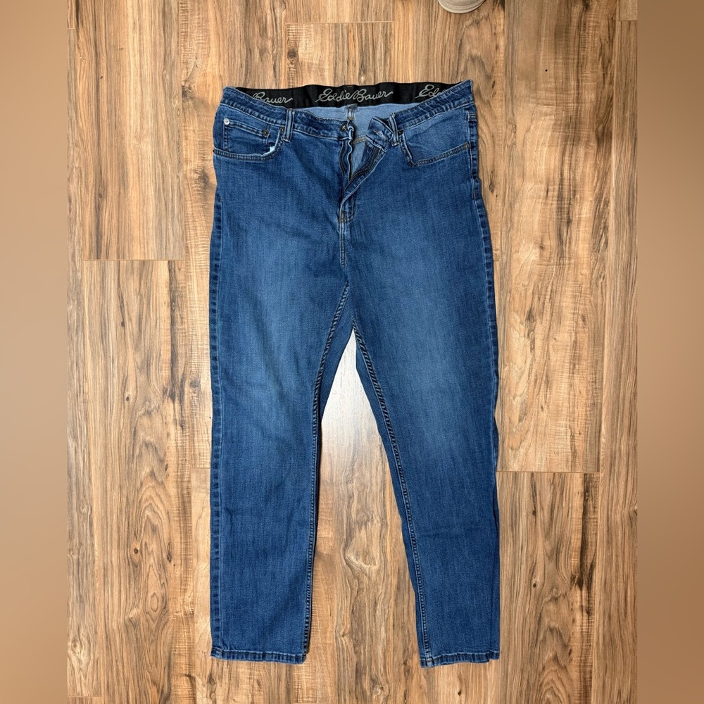 Eddie Bauer Men's Straight Blue Jeans 38x32
